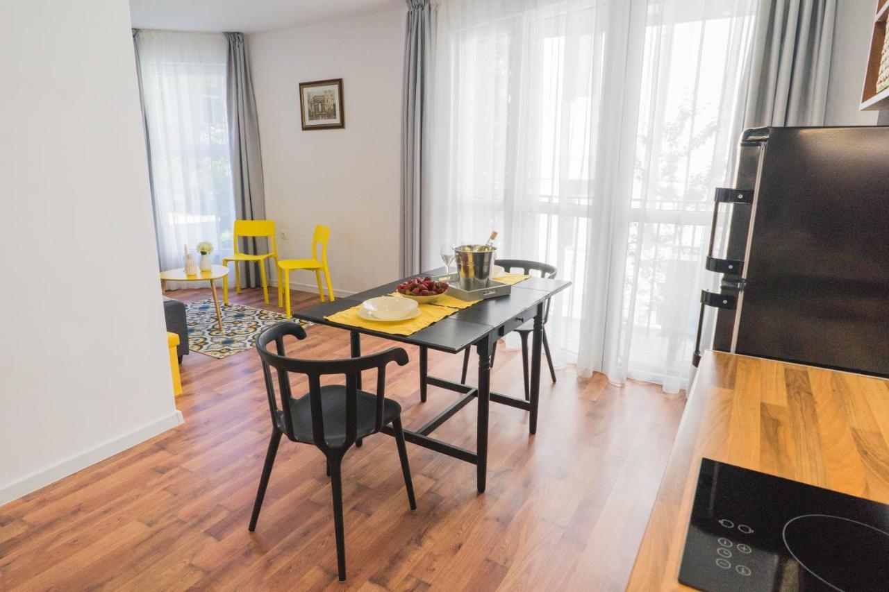 Sevastopol Apartments Варна Экстерьер фото