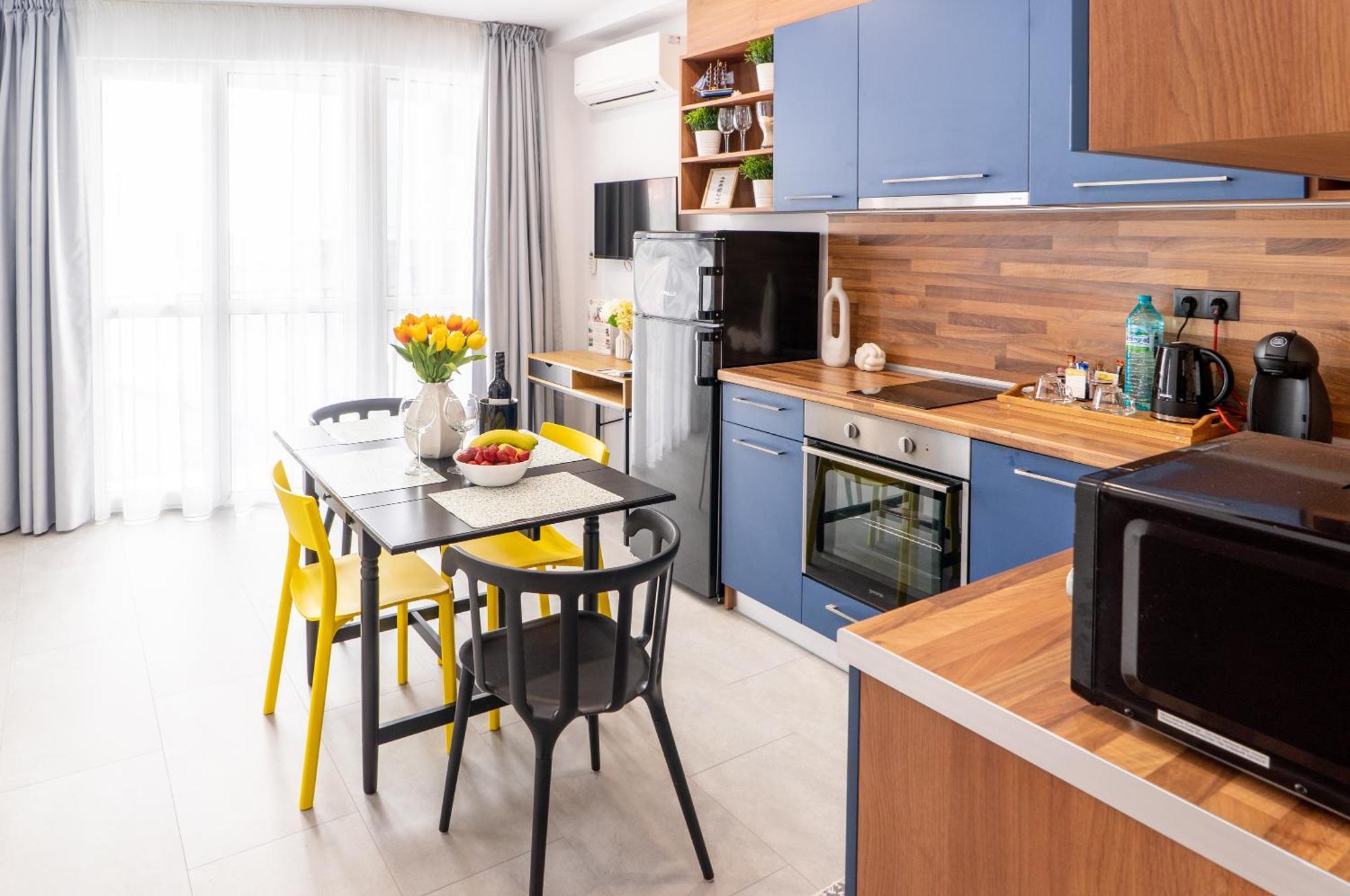 Sevastopol Apartments Варна Экстерьер фото